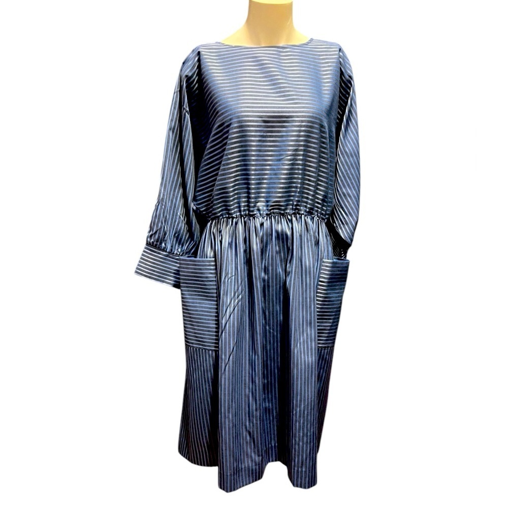 K Original  blue gray dress size 18 in excellent condition.